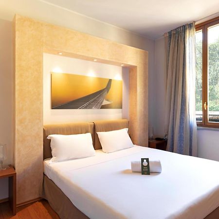 B&B Hotel Malpensa Lago Maggiore Vergiate Luaran gambar