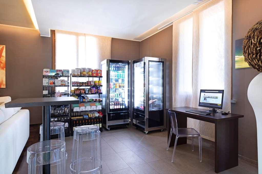 B&B Hotel Malpensa Lago Maggiore Vergiate Dalaman gambar