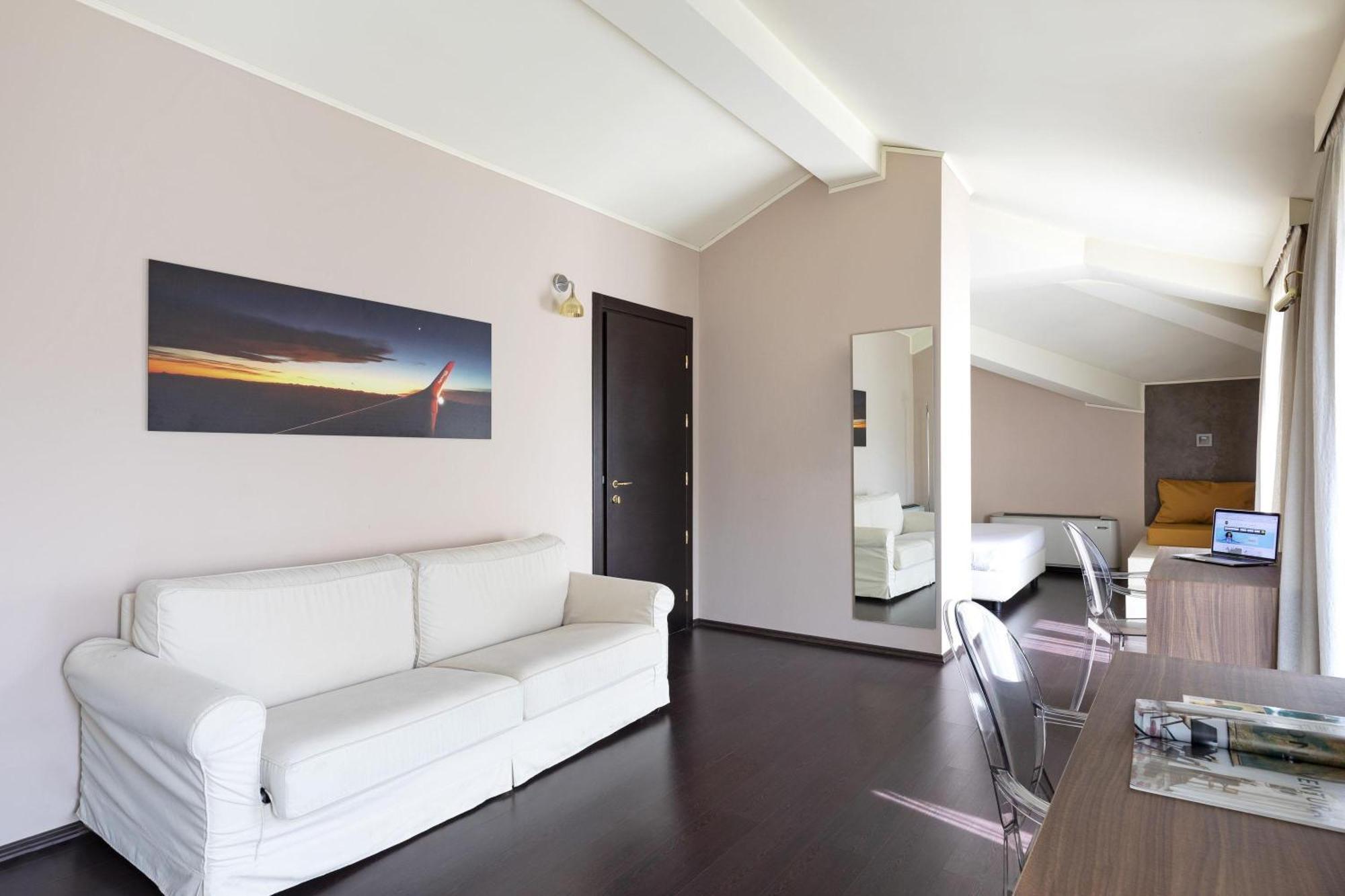 B&B Hotel Malpensa Lago Maggiore Vergiate Luaran gambar