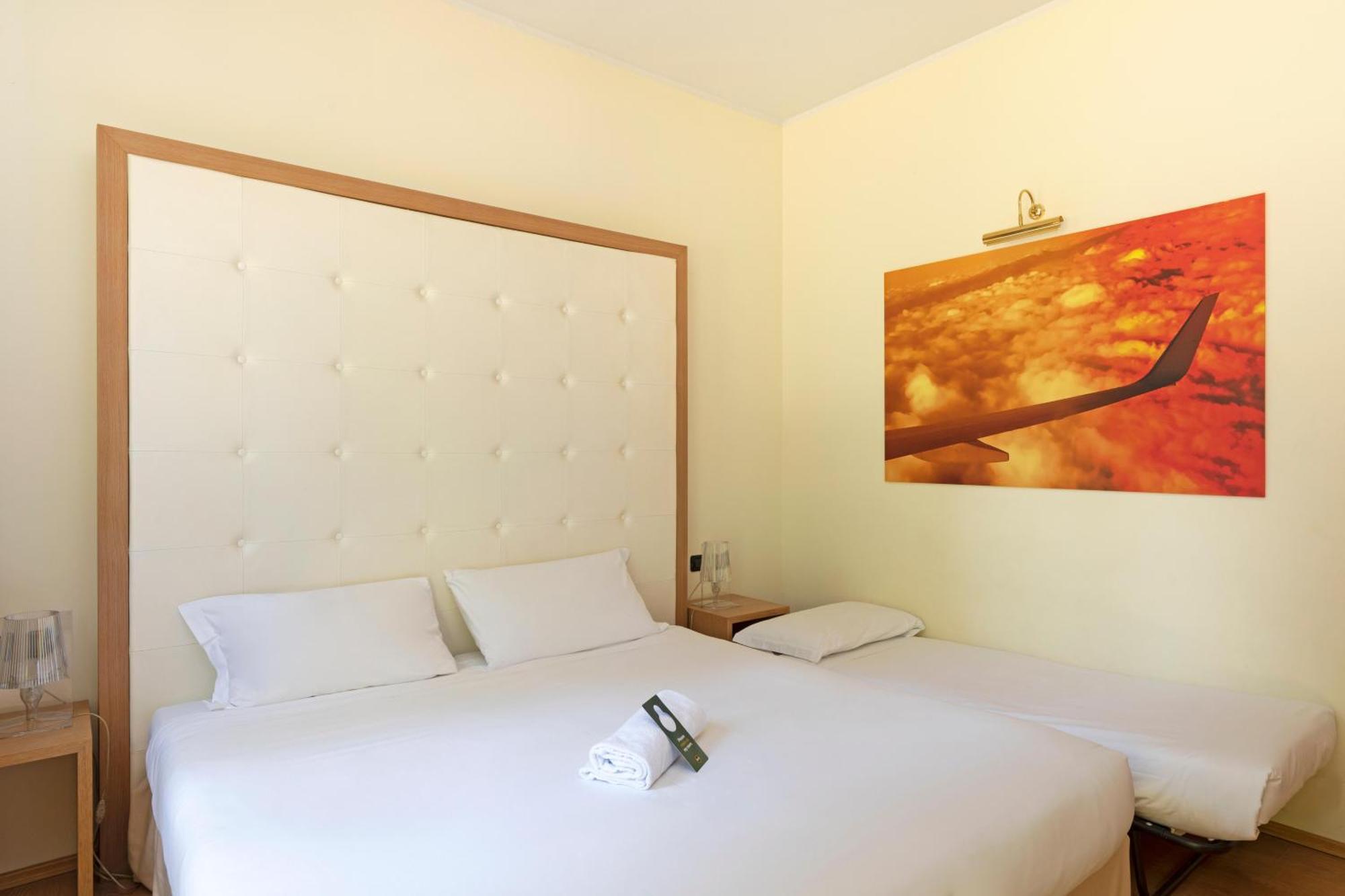 B&B Hotel Malpensa Lago Maggiore Vergiate Luaran gambar