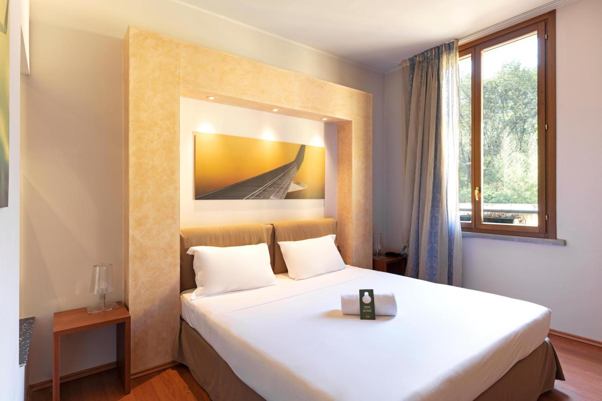 B&B Hotel Malpensa Lago Maggiore Vergiate Luaran gambar