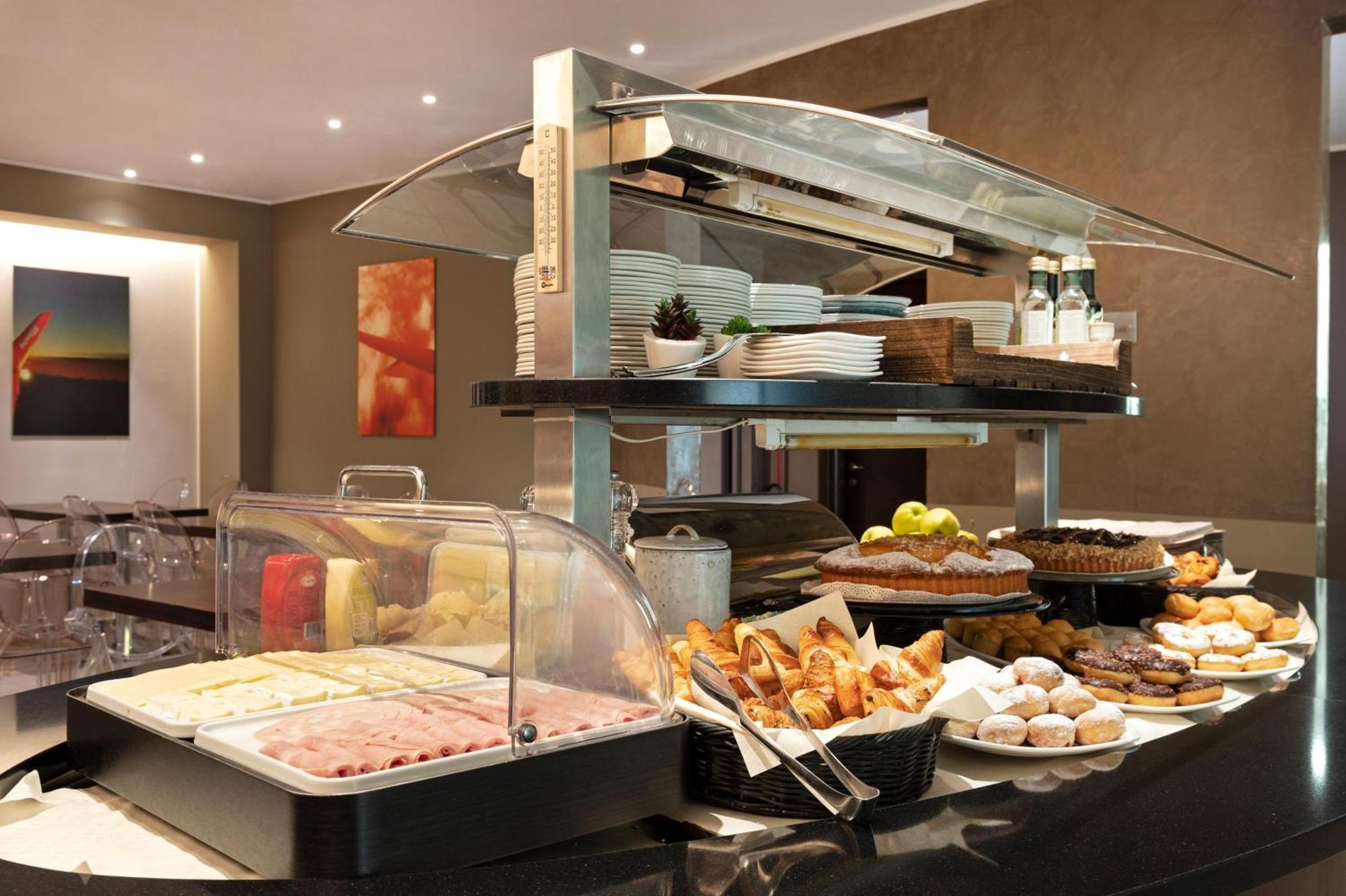 B&B Hotel Malpensa Lago Maggiore Vergiate Luaran gambar
